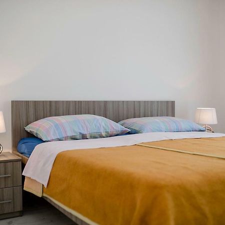 Apartman Jasmina Banjol Екстер'єр фото